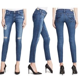 AG Jeans. The legging Ankle Skinny Distreseed